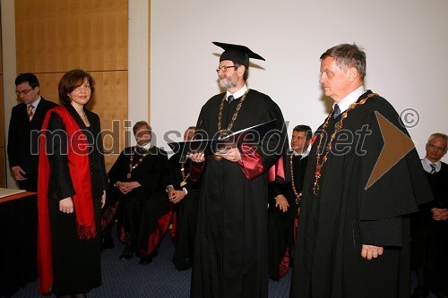 Dr. Tanja Hojs Fabjan, prof. dr. Ivan Rozman, rektor Univerze v Mariboru in prof. dr. Ivan Krajnc, dekan Medicinske fakultete UM