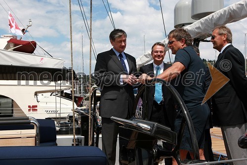 Dr. Danilo Türk, predsednik Republike Slovenije, dr. Marko Pavliha, podpredsednik Državnega zbora RS, Japec Jakopin, navtični oblikovalec in lastnik skupine Seaway in Marjan Božnik, direktor Marine Portorož