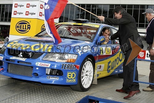 Start posadke Pech Jr./Uhel, Češka (Mitsubishi Lancer Evo IX) in Tone Anderlič, politik