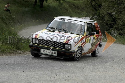 Posadka Mrak/Vončina, Slovenija (Zastava Yugo)