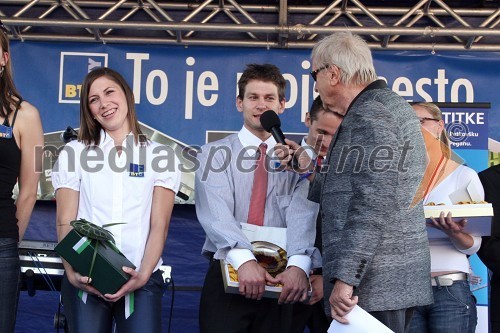 Mitja Petkovšek, gimnastičar in Tone Fornezzi Tof, voditelj prireditve