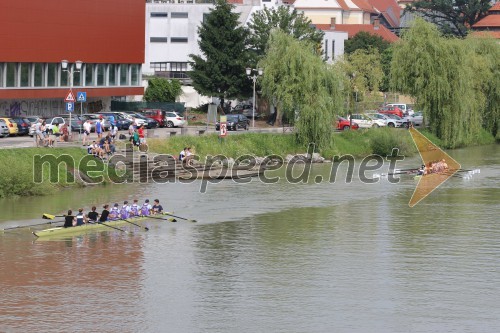 24. Mednarodna veslaška regata univerzitetnih osmercev