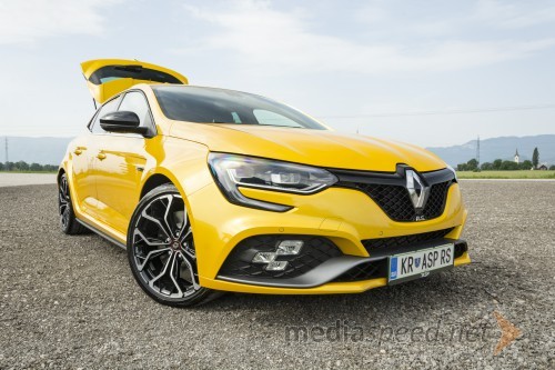 Renault MEGANE R.S.