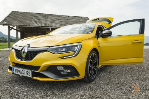 Renault MEGANE R.S.