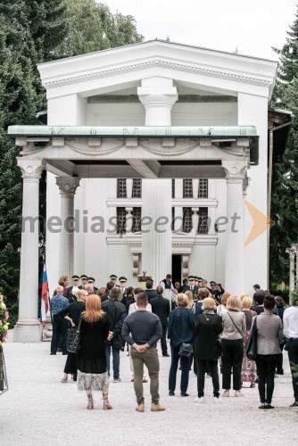 Državni pogreb za igralko Štefko Drolc