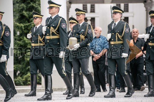 Državni pogreb za igralko Štefko Drolc