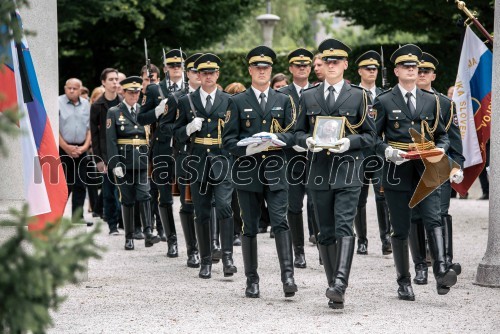 Državni pogreb za igralko Štefko Drolc