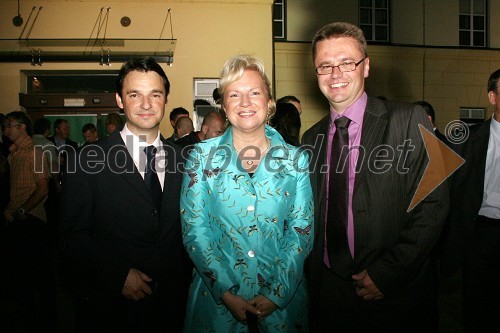 Danilo Ferjančič, direktor Porsche Slovenija d.o.o., Sabrina Pečelin, vodja odnosov z javnostmi pri Porsche Slovenija in Petr Podlipny, direktor znamke Škoda za Slovenijo