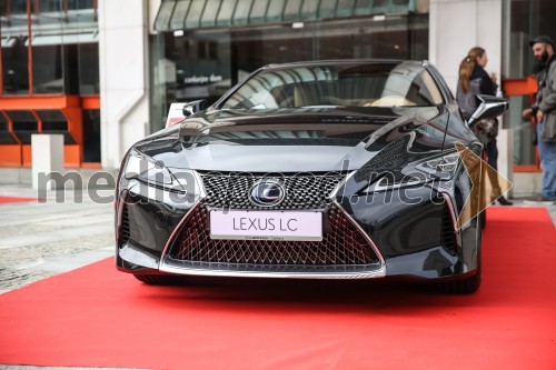 Lexus LC