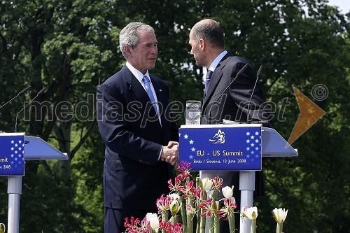 George W. Bush, predsednik ZDA in Janez Janša, predsednik Vlade RS in predsednik Evropskega sveta 