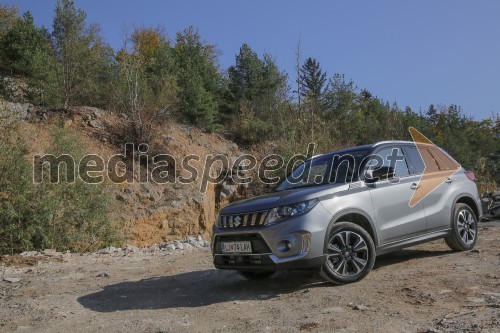 Suzuki Vitara, slovenska predstavitev