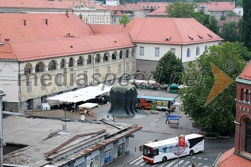 Trg Svobode, Maribor in mariborski grad