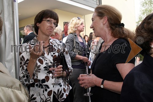 Ivana Hlavsová, češka veleposlanica in Chantal de Bourmont, francoska veleposlanica