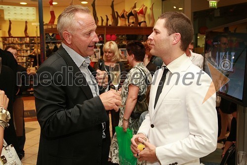 Janez Hudohmet, direktor Palmers Slovenija in Sebastian, pevec