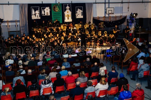 Miklavžev koncert in več kot 7.250 sadik gozdnih dreves za zeleno prihodnost