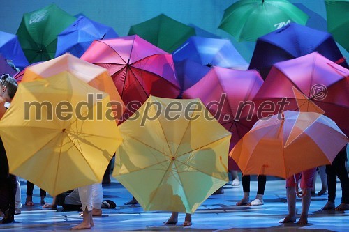 Zaključna predstava celoletnega plesnega izobraževanja Plesne izbe Maribor - Pod pisanim dežnikom