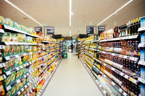 Tuš supermarket Maribor Jadranska cesta