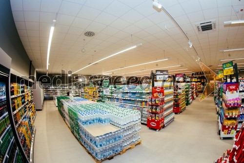 Tuš supermarket Maribor Jadranska cesta