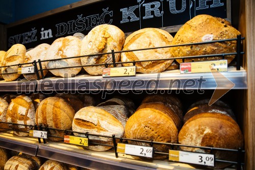 Tuš supermarket Maribor Jadranska cesta