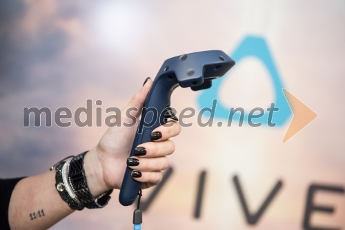 Navidezna resničnost s HTC VIVE