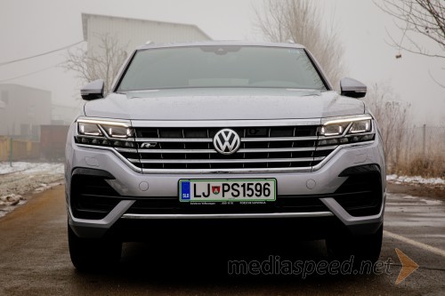 Volkswagen Touareg R-Line V6 3.0 TDI