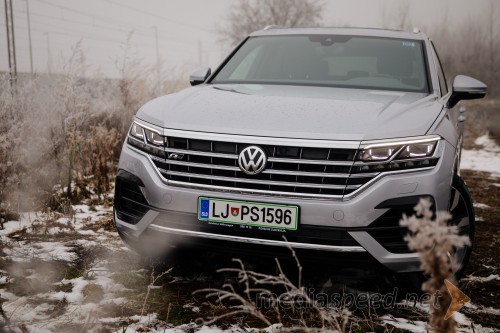 Volkswagen Touareg R-Line V6 3.0 TDI