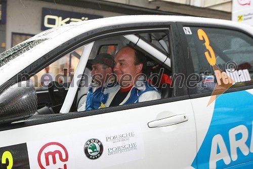 Darko Peljhan, voznik rallyja in Miran Kacin, sovoznik rallya (slo) v vozilu Mitsubishi Lancer EVO IX