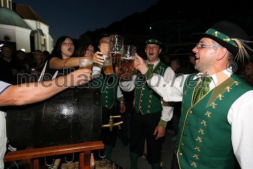 Otvoritev prireditve Pivo in cvetje 2008