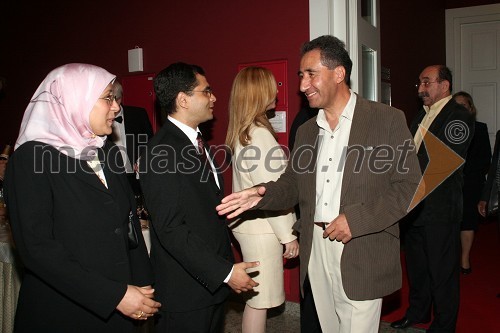 Yasry Khalil, namestnik veleposlanika Arabske Republike Egipt, njegova soproga in ...