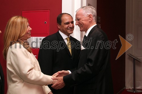 Ahmed Farouk, veleposlanik Arabske Republike Egipt in soproga ter ...
