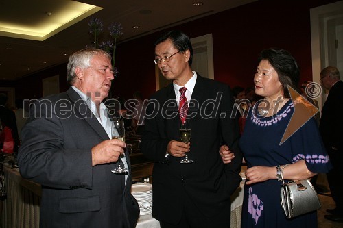 ..., ZHI Zhaolin, kitajski veleposlanik s soprogo