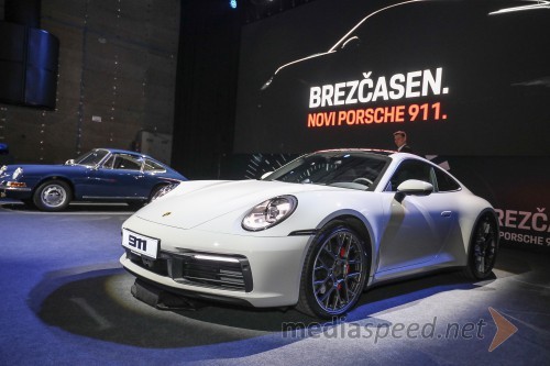 Porsche 911, slovenska predstavitev