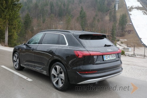 Audi e-tron, slovenska predstavitev