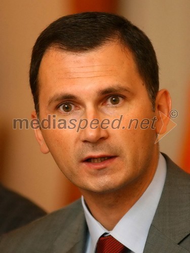 Dragan Primorac, hrvaški minister za šolstvo in šport