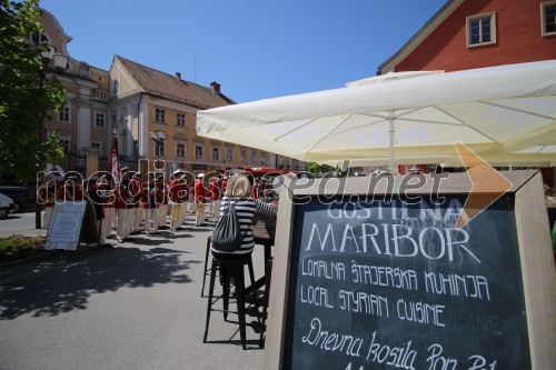 Dve pomladi Gostilne Maribor