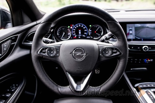 Opel Insignia Exclusive