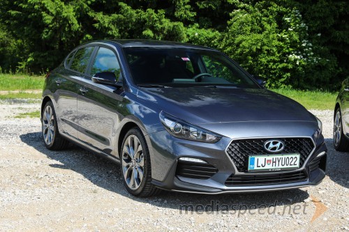 Hyundai i30 Fastback N line