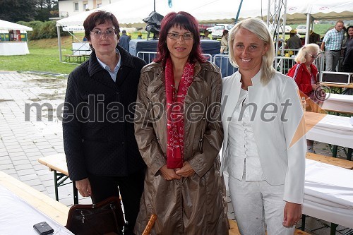 Bernarda Ronutti, članica SDS, dr. Romana Jordan Cizelj, evroposlanka in Katja Koren Miklavec, nekdanja smučarka