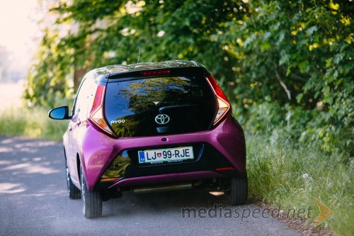 Toyota Aygo 1.0 VVT-I X-cite BiTone