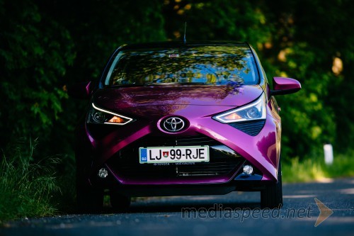 Toyota Aygo 1.0 VVT-I X-cite BiTone