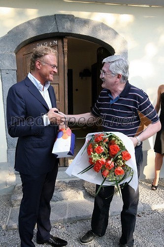 Janez Škrabec, direktor podjetja Riko d.o.o in Petar Radović, odgovorni urednik razvedrilnega programa na TV Slovenija