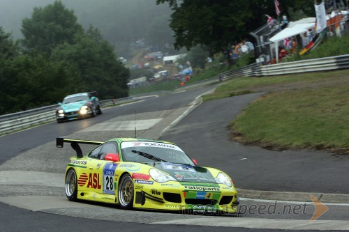 2006: Lucas Luhr, Timo Bernhard, Mike Rockenfeller in Marcel Tiemann so zmagali 24 urno dirko na dirkališču Nuerburgring s Porschejem 911 GT3 (996).