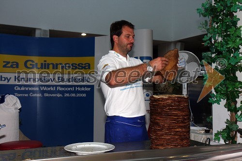 Kruno Budiselić, Guinnessov rekorder v peki palačink