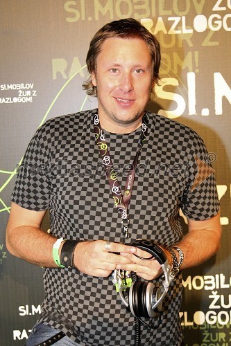 DJ Umek