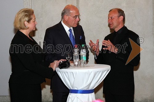 Yousif B. Ghafari, ameriški veleposlanik v Sloveniji s soprogo in ...