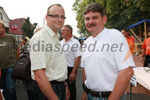 Radovan Žerjav, minister za promet RS in Boris Kotnjek, predsednik AMZS Šport in slovenski član komisije za speedway pri FIM (Mednarodna motociklistična zveza)