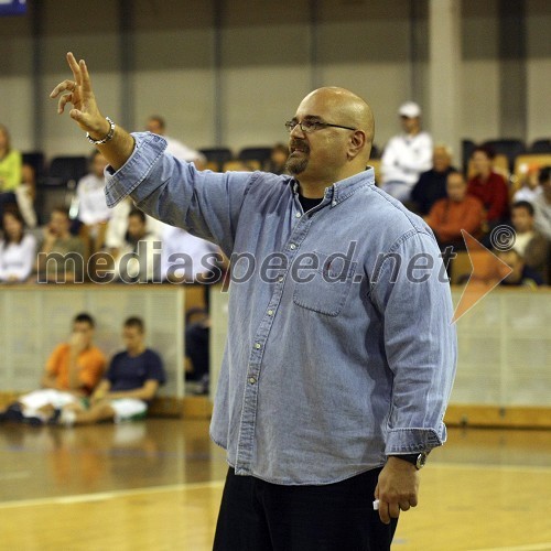 Aleksander Džikić, trener Union Olimpije