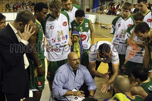 Time out Union Olimpije