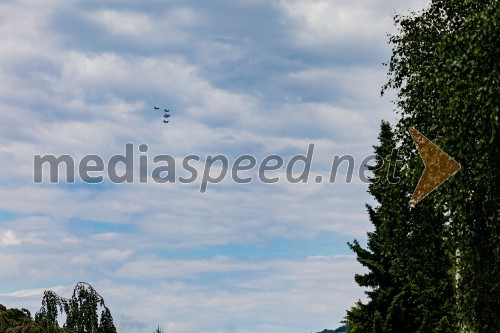Letala slovenskih in ameriških zračnih sil F16