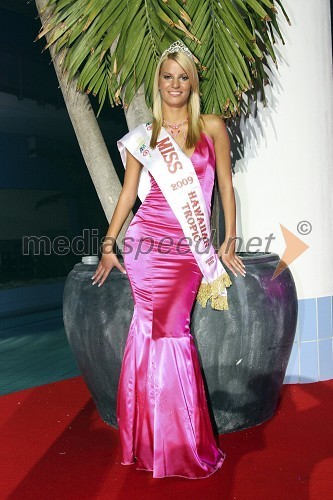 Nermina Sijamhodžić, Miss Hawaiian Tropic 2009